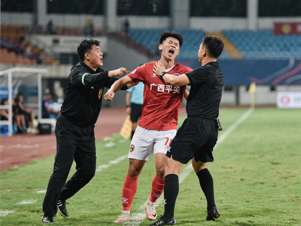 分钟由加纳 分钟由加纳