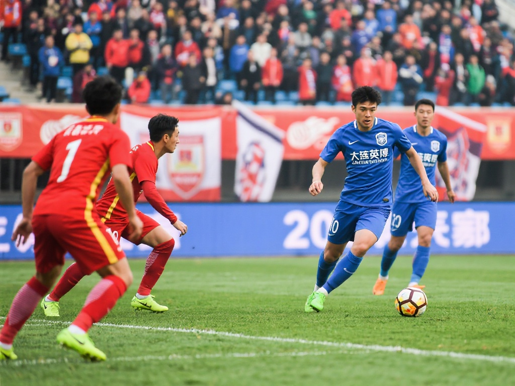 前锋线配合 前锋线配合